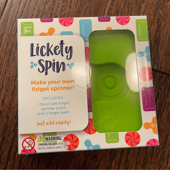 LAST CHANCE / PRICE DROP!! Lickety Spin fidget spinner molds - Picture 1 of 3